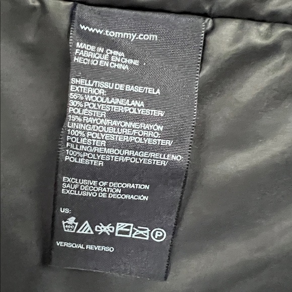 Tommy Hilfiger Plaid Wool-Blend Coat w/ Zip Insert Boys XL/Men S/Women's M As-Is - Picture 4 of 8